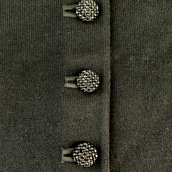 St John Evening,Marie Gray black jacket size 8. St John Basic black skirt size 8 - Picture 6 of 8